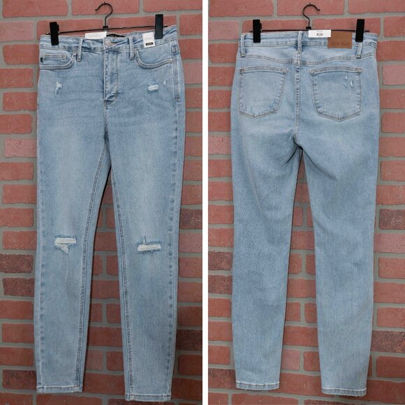 Judy Blue Skinny Jeans - Light Wash - Picture 9 of 14